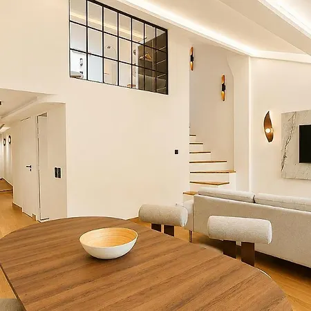 Апартаменты Luxury 3br Gem-nice Old Town-steps To Ницца