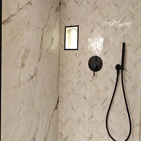 Appartamento Luxury 3br Gem-nice Old Town-steps To *